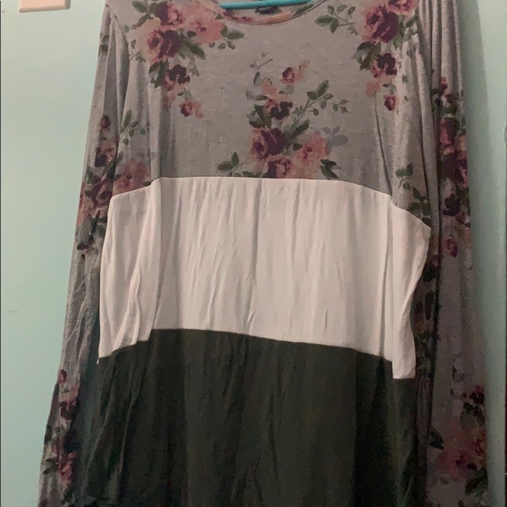 Long sleeve T-shirt